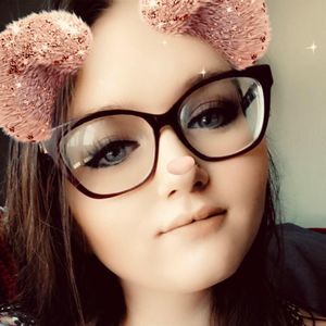 Meet your Posher, Allyona